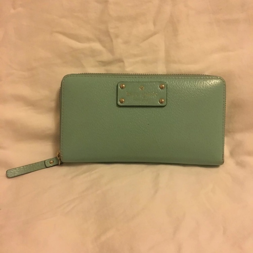 Kate Spade Wellesley Neda Zip Around Wallet